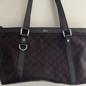 Gucci shoulder bag